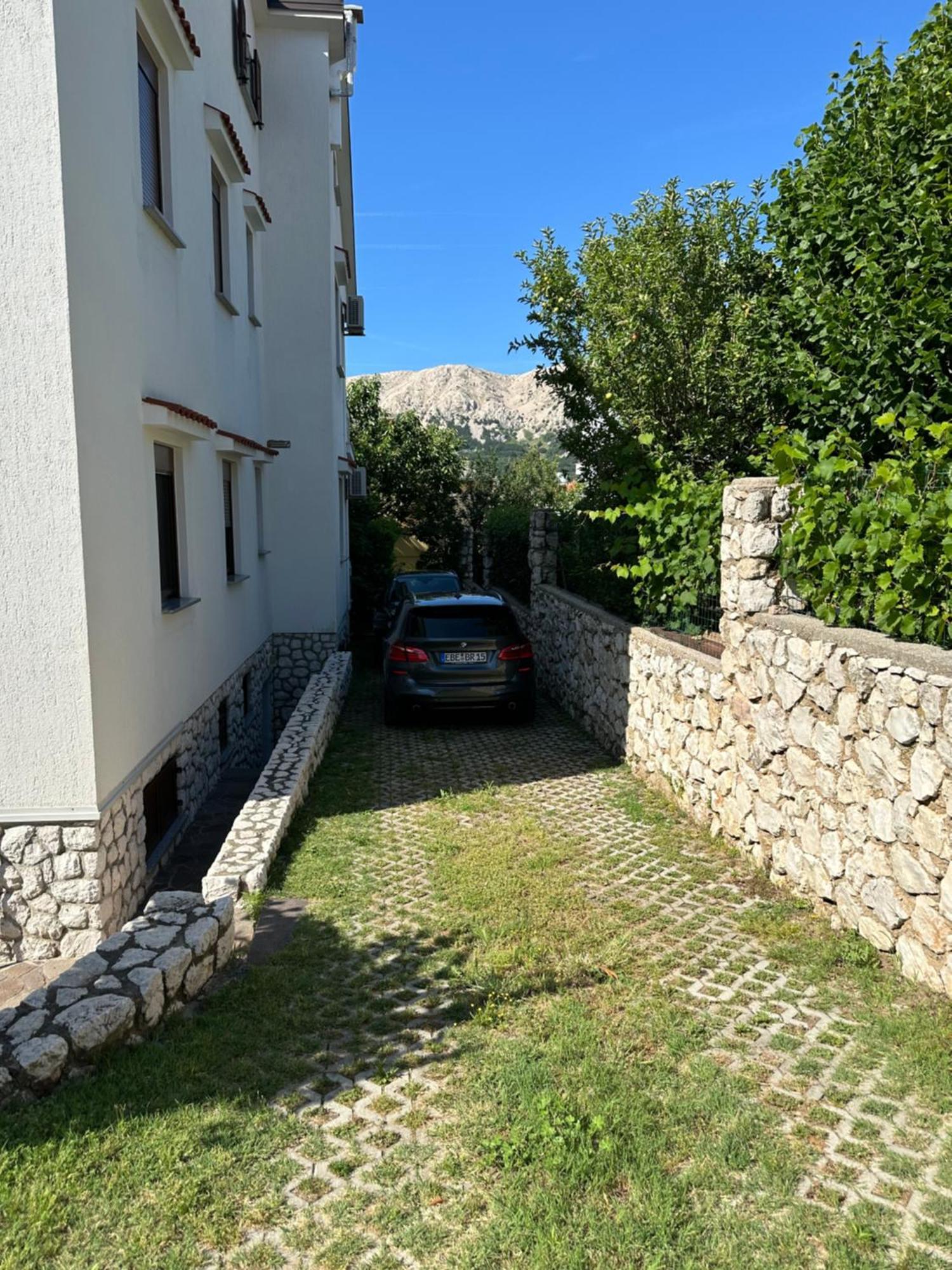 Apartments Zlatko & Mira Dorcic Baska  Exterior photo